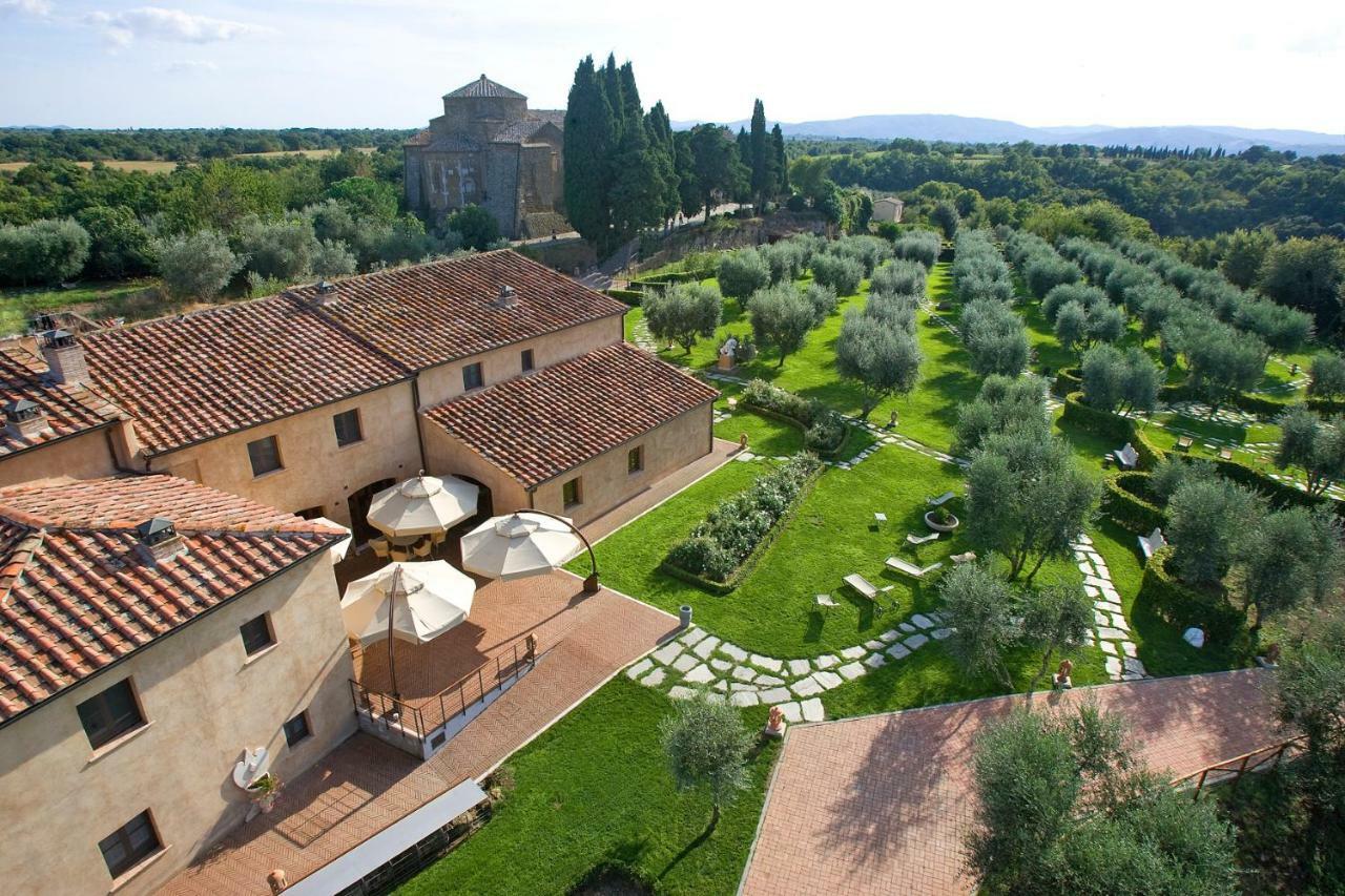 Sovana Hotel & Resort Exterior foto