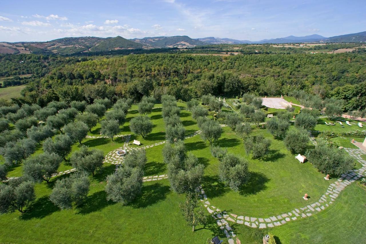 Sovana Hotel & Resort Exterior foto