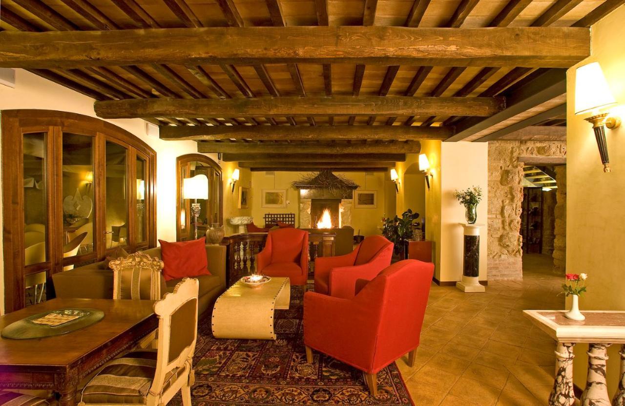 Sovana Hotel & Resort Exterior foto