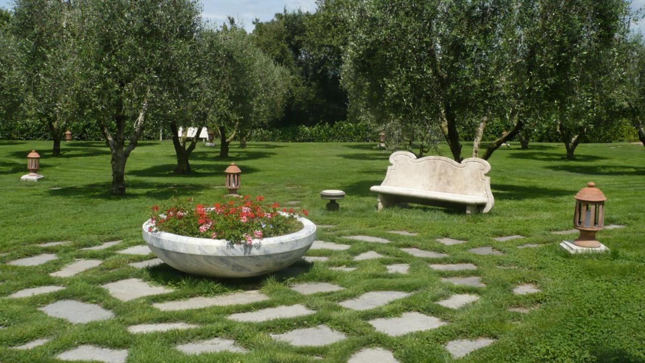 Sovana Hotel & Resort Exterior foto